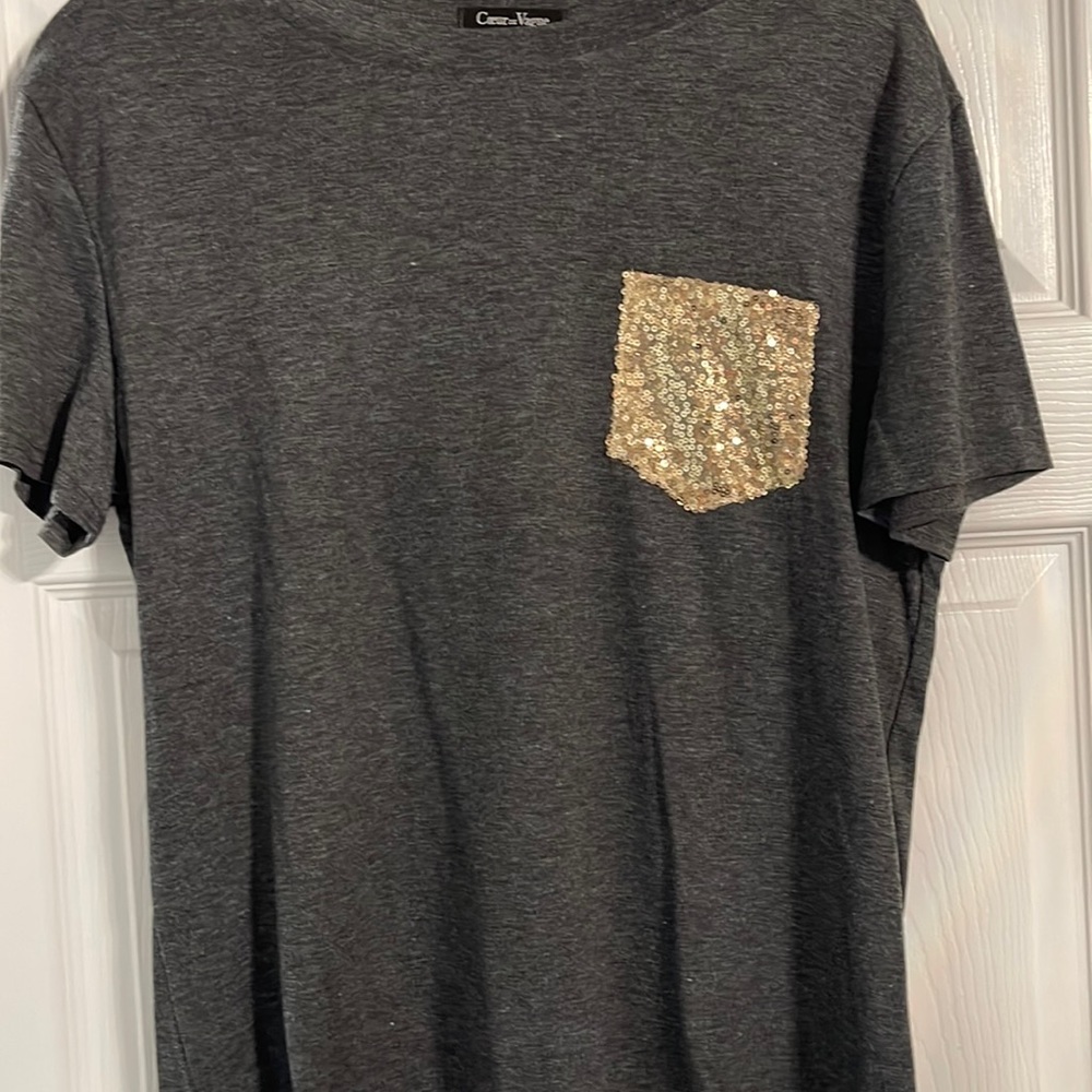 Grey Casual T - large - like new